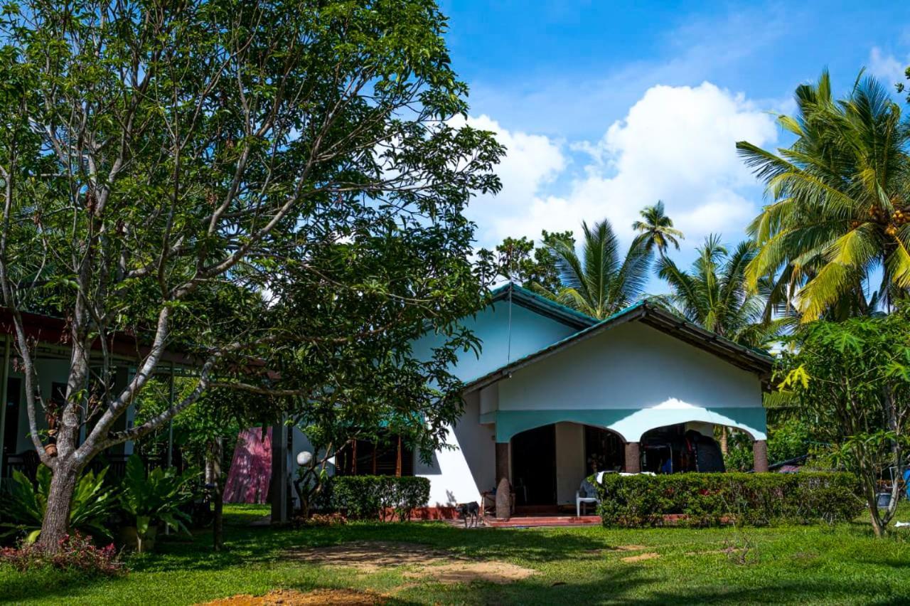 Coconut Grove - Midigama Hotel Exterior photo
